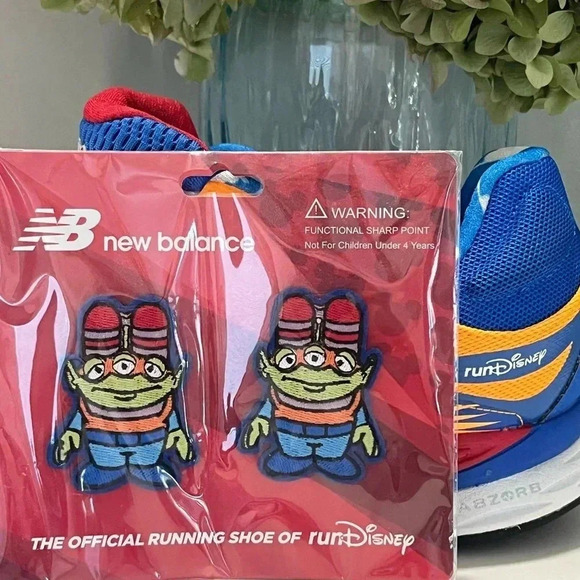 New Balance runDisney 2017 Toy Story Aliens Shoe Lace Clips - Picture 5 of 10
